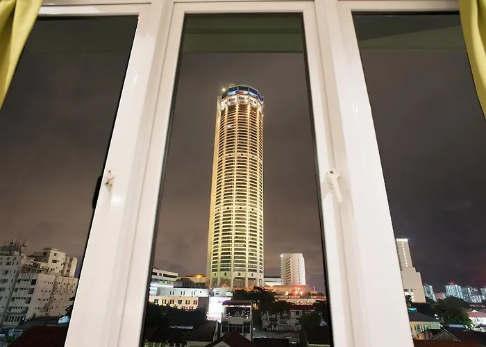 Yan Hotel