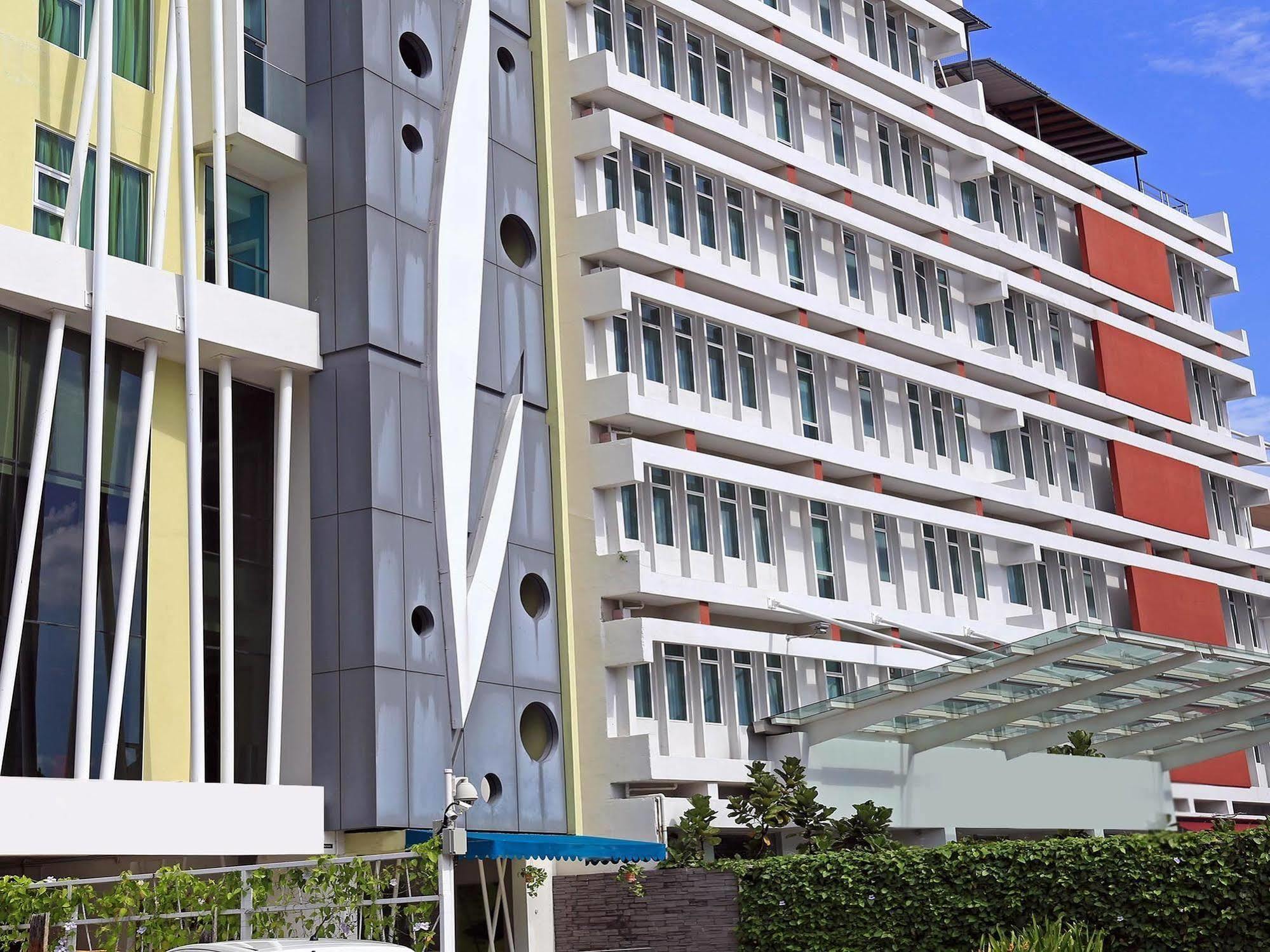 Hotel Yan 2*